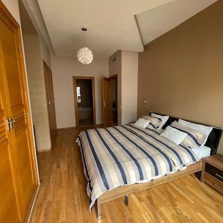 Big Luxury Apartment Near Airport Nouaceur Екстер'єр фото